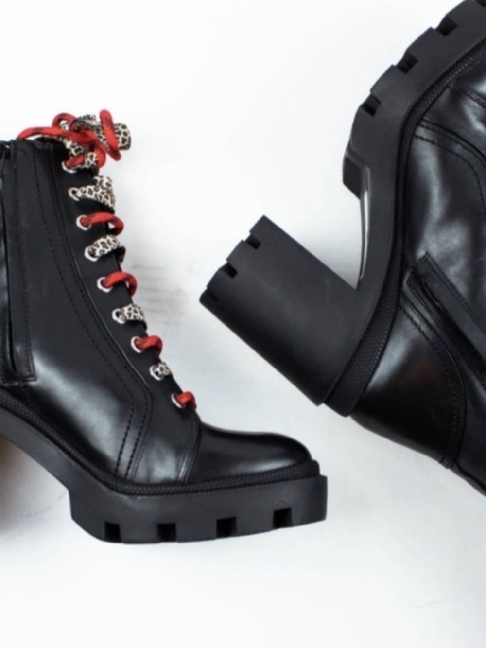 GIANNI BINI Ryedderr Chunky Black Leather Combat Boots with Dual Laces